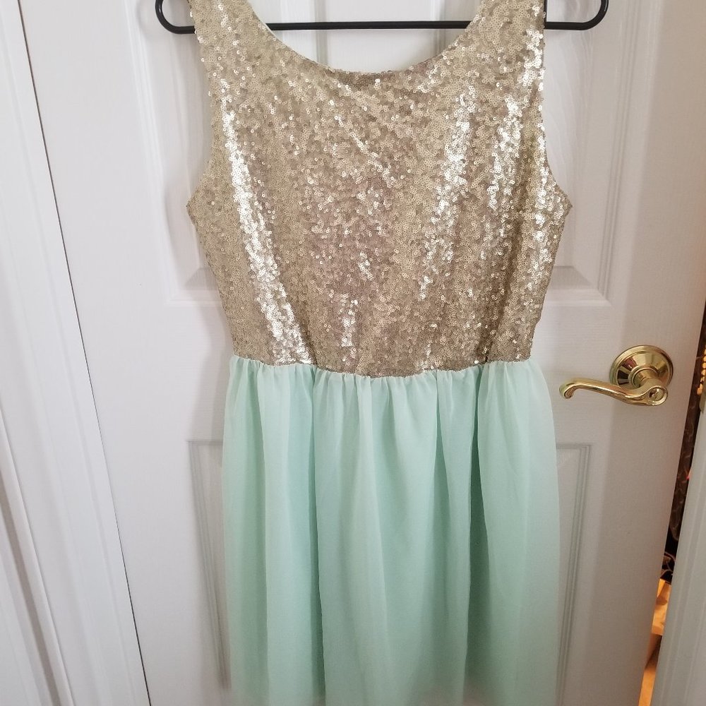 Maison Jules dress size Large